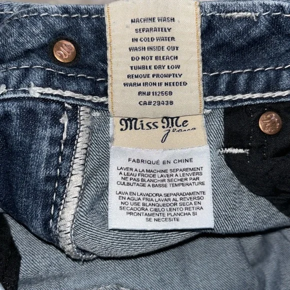 Miss Me Fleur De Lis Skinny Denim, Size 28 - Picture 15 of 16
